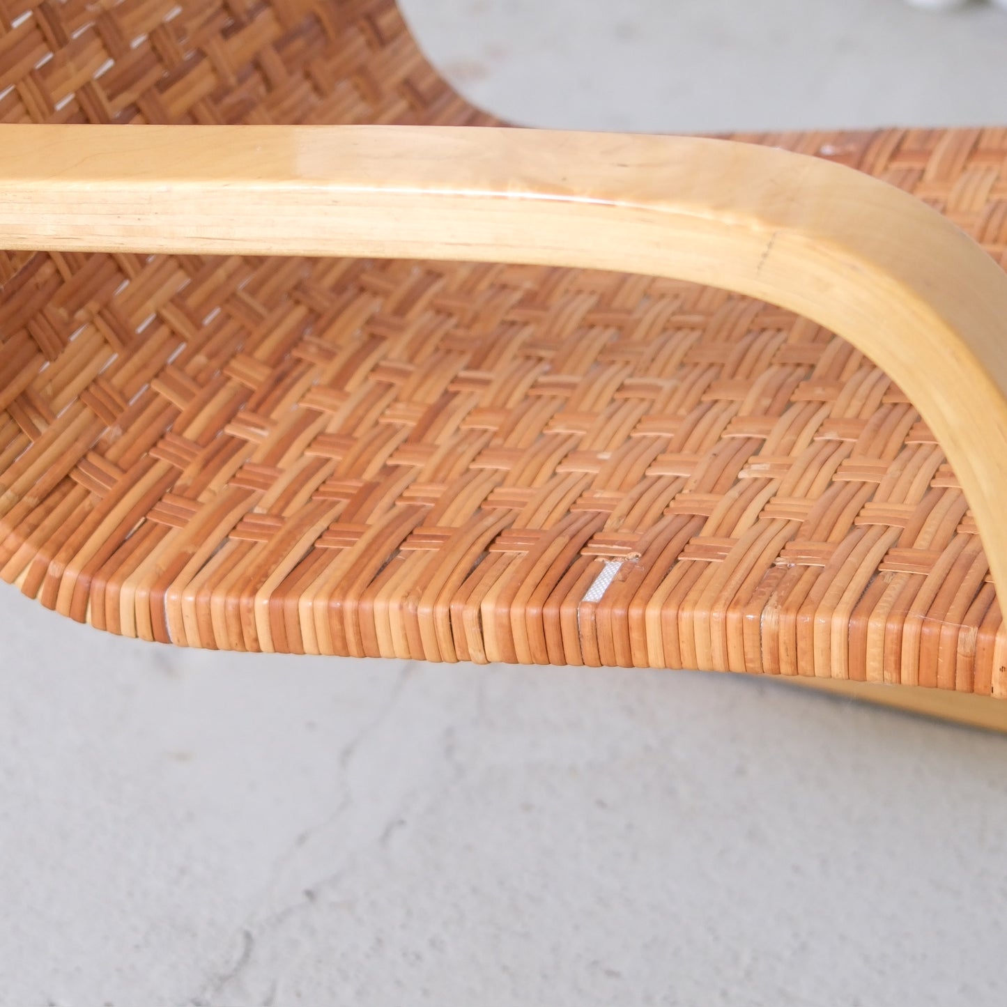 Alvar Aalto 406 -rottinkilepotuolit, valmistaja Artek