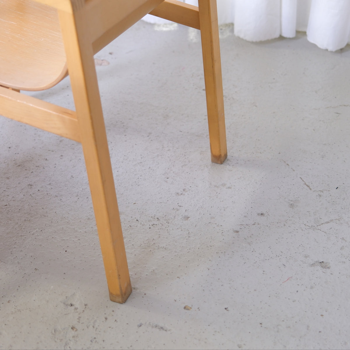 Alvar Aalto Artek 403 -eteistuoli