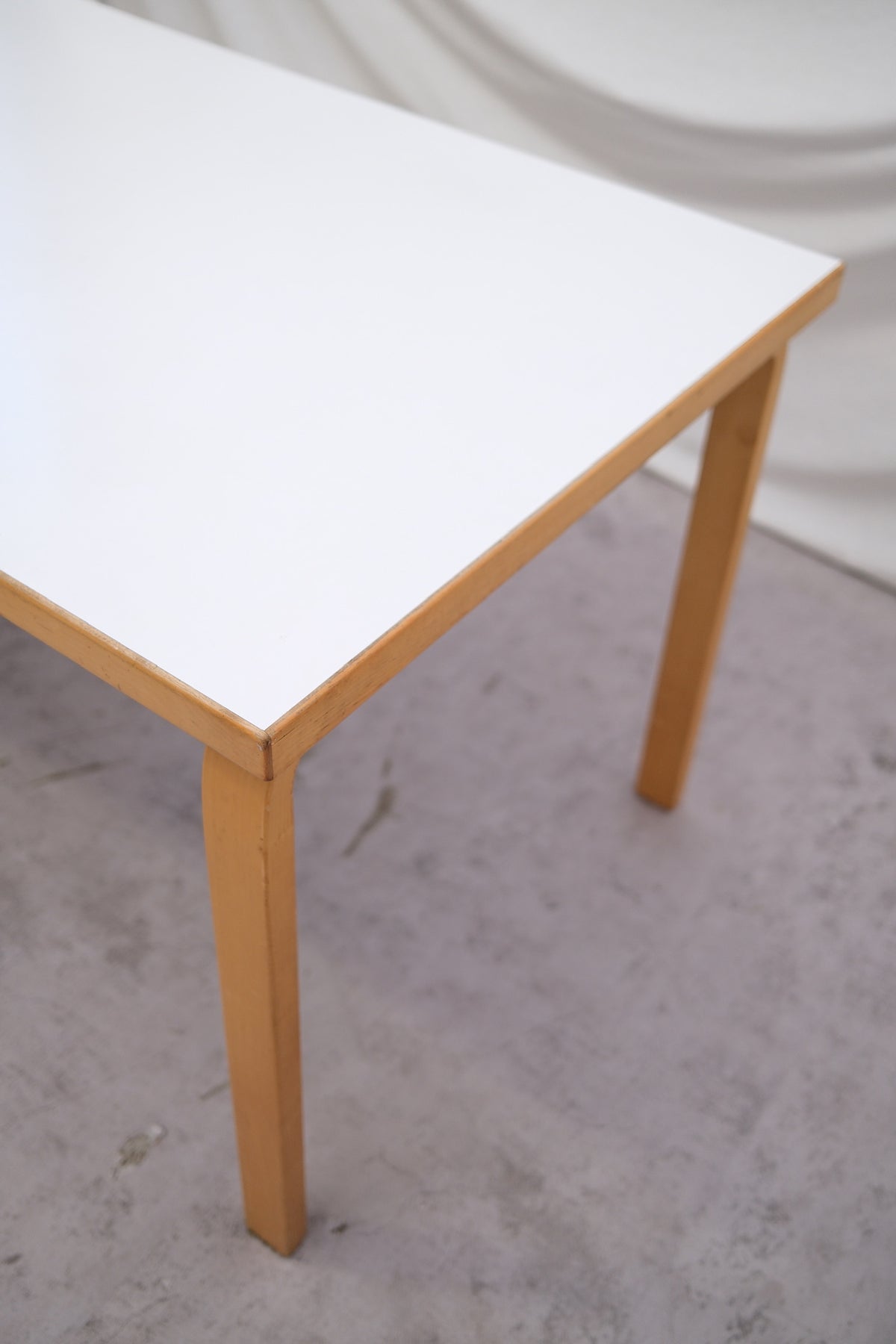 Artek suuri taittopöytä – Alvar Aalto