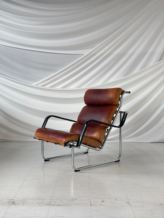 Remmi Armchair Brown Leather by Yrjö Kukkapuro
