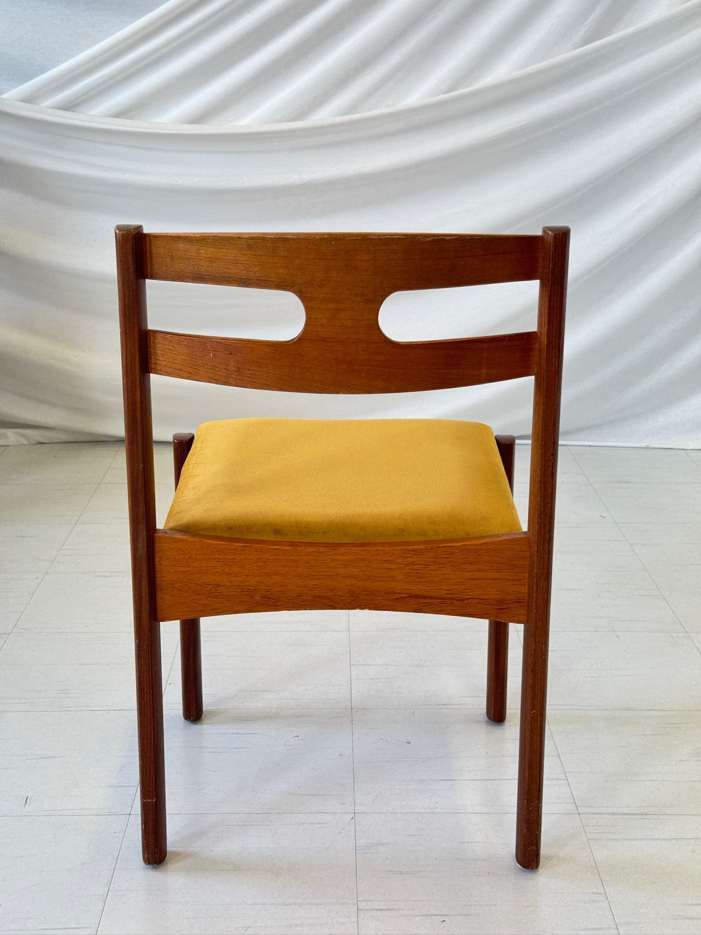 Esko Pajamies Palermo-tuolit