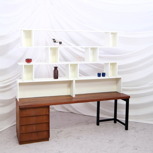 Välipala shelf by Hiort af Ornäs