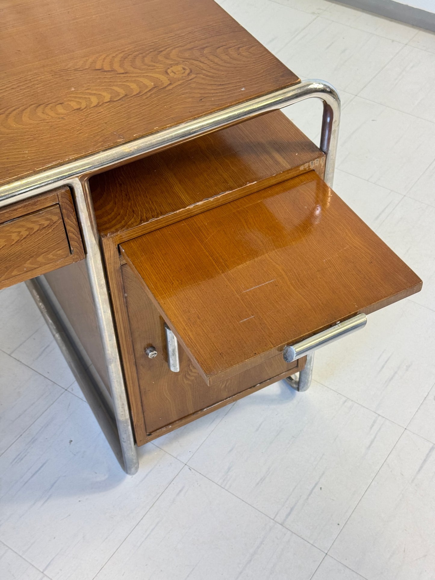 Saksalainen teräsputkityöpöytä, Bauhaus-kauden teollista muotoilua, 1930-luku