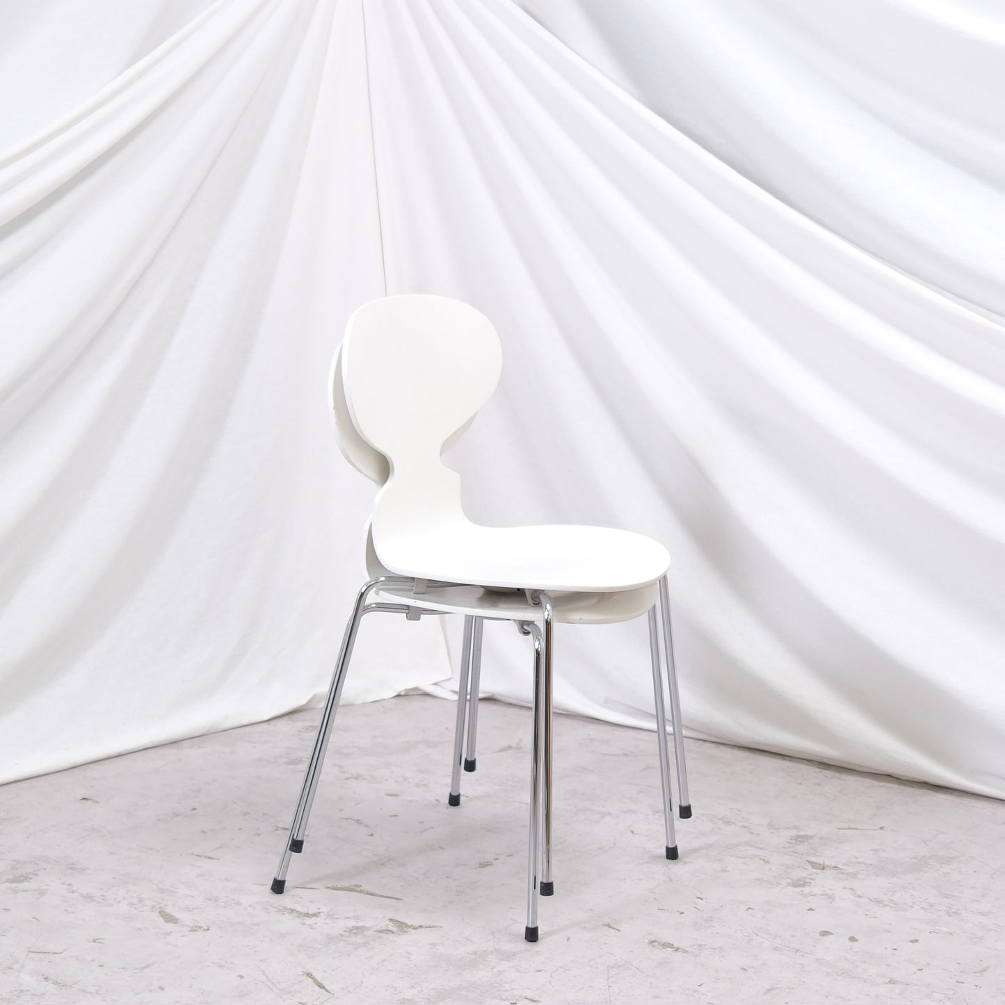 Vintage Arne Jacobsen Ant -tuolit, valmistaja Fritz Hansen