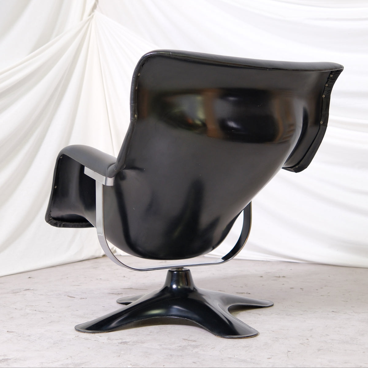 Yrjö Kukkapuro Karuselli Lounge Chair – Haimi