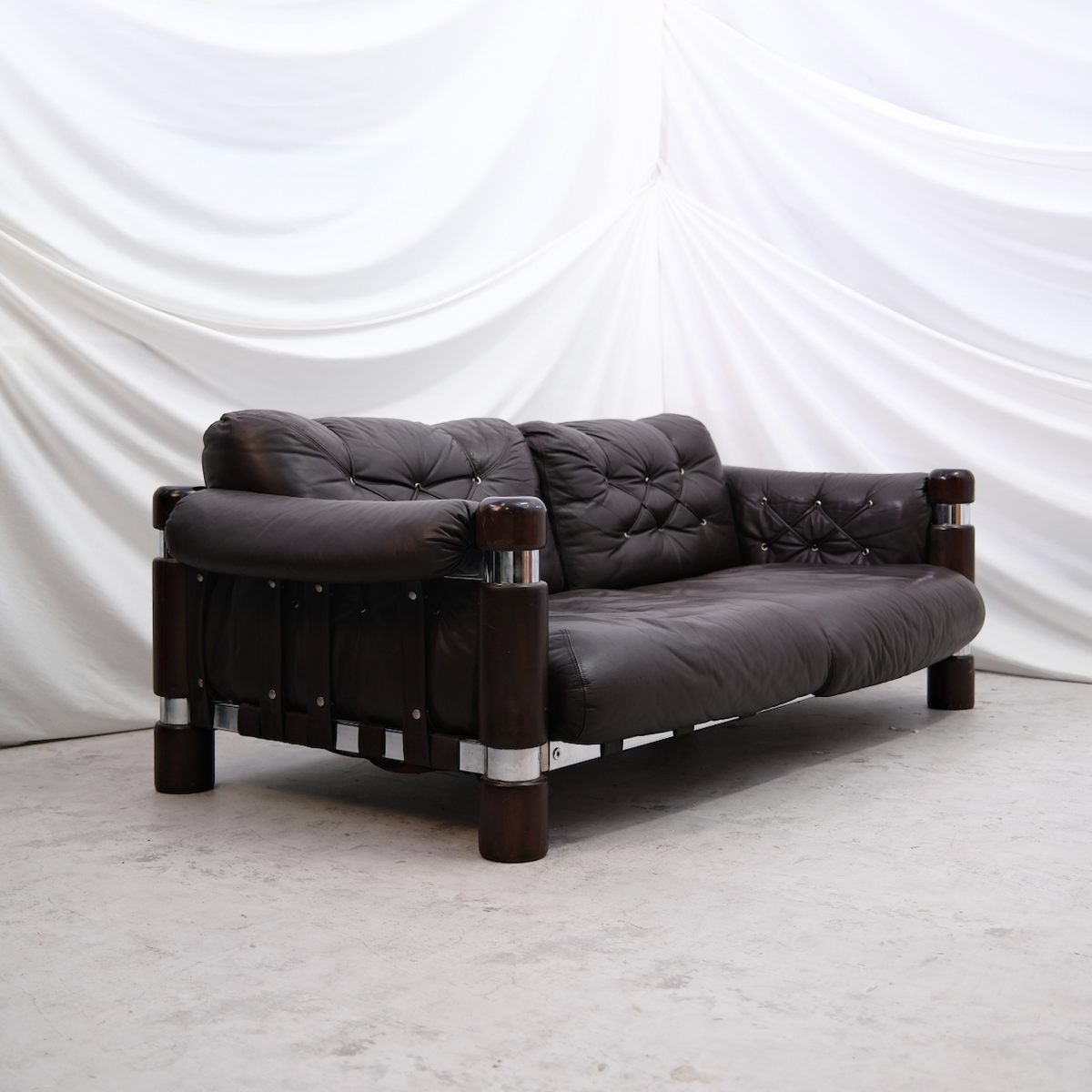 Maija Ruoslahti "El Rancho" Sofa