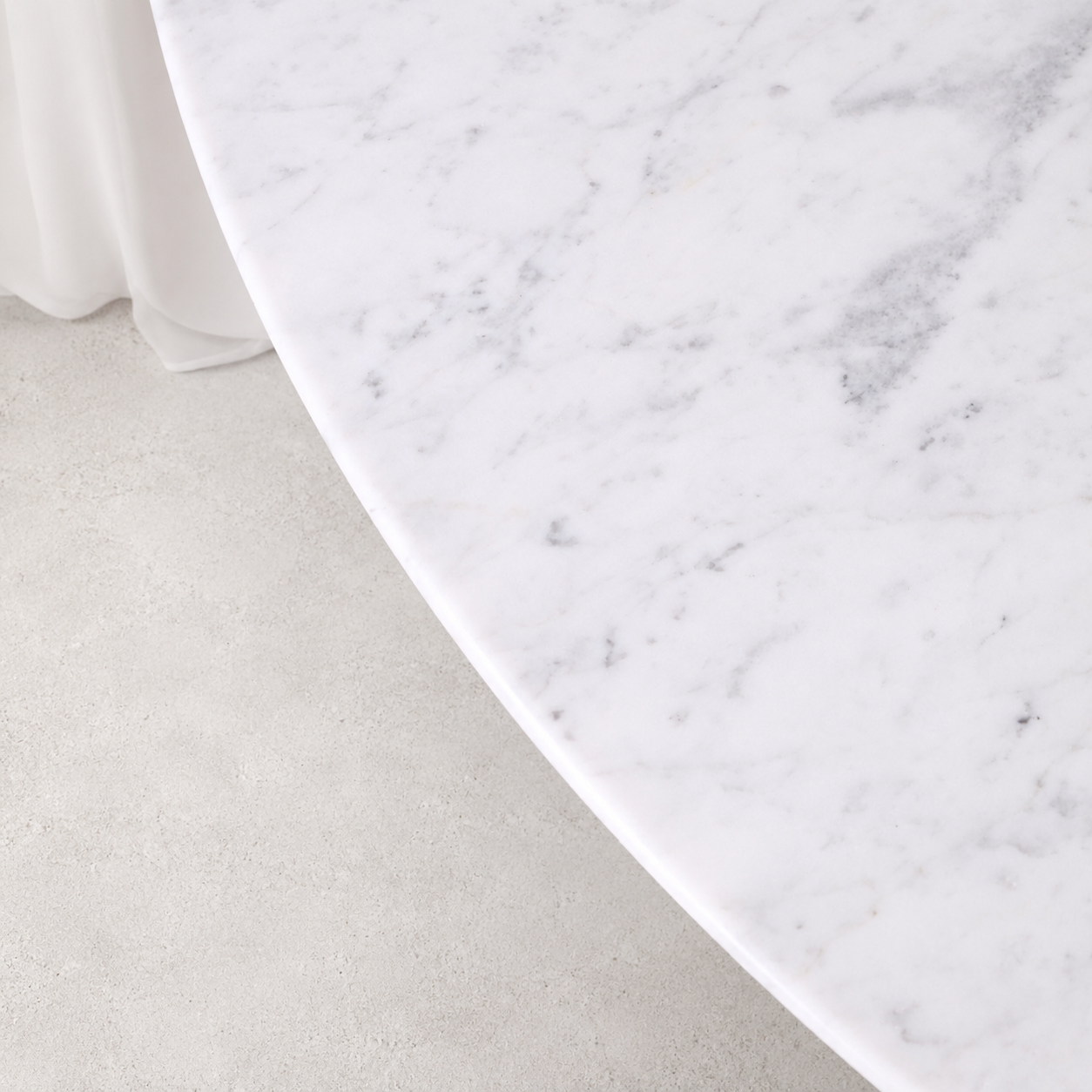 Eero Saarinen Tulip Dining Table by Knoll with White Marble Top