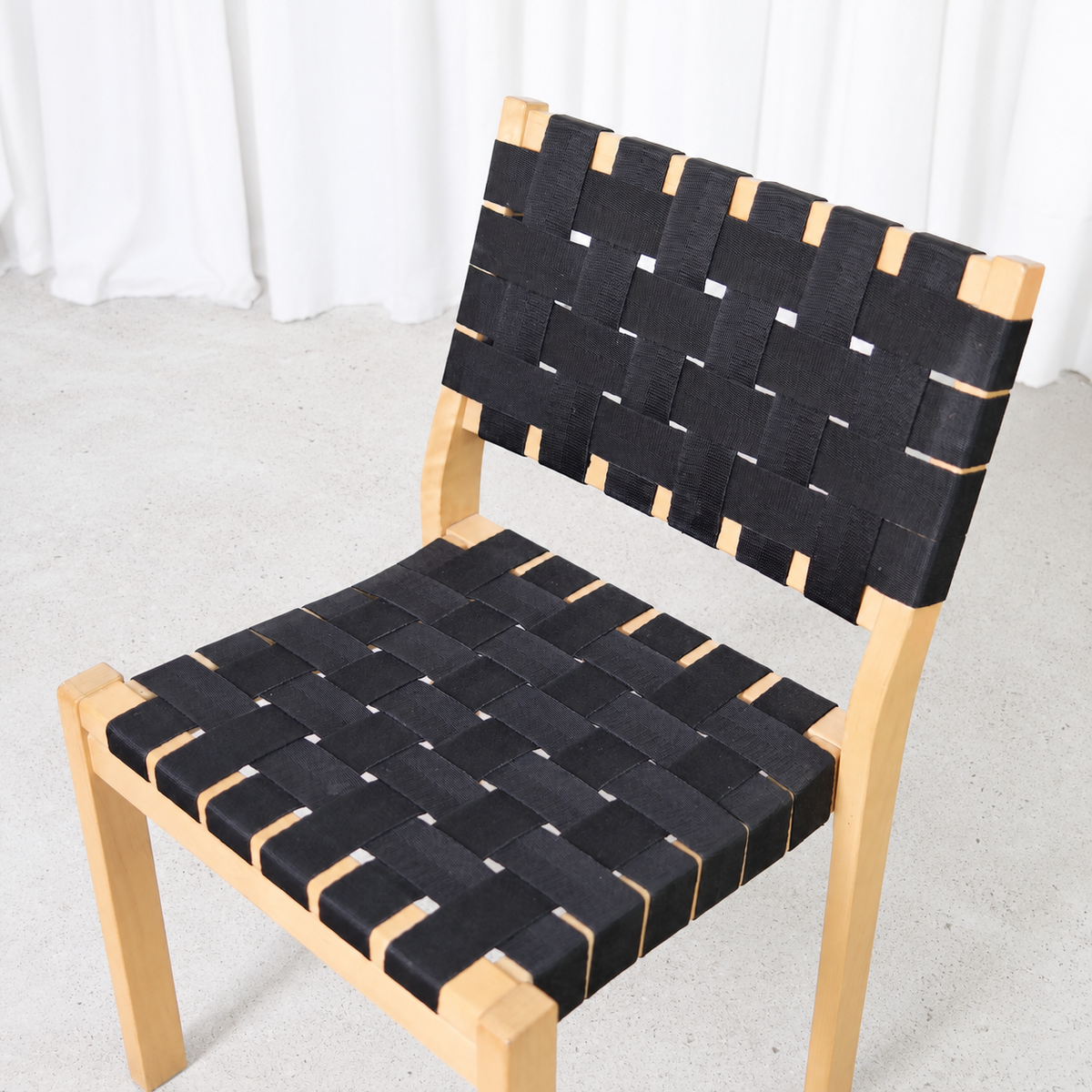 Artek malli 611 tuoli – Alvar Aalto